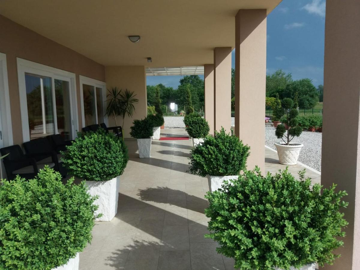 Al Cavaliere Βίλα Pordenone Εξωτερικό φωτογραφία